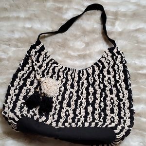 New NWOT textured macrame Boho bag, tassels charm